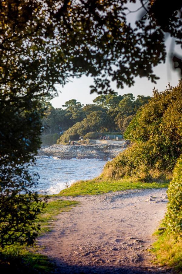 Royan - Agreable Duplex Plage De Nauzan ヴォー・シュル・メール エクステリア 写真